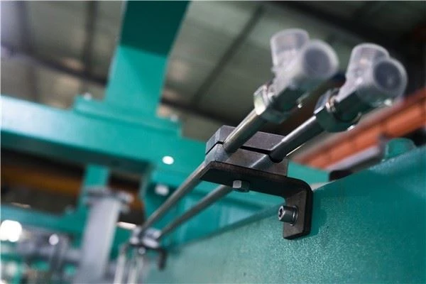 Foam Vacuum Forming Machine